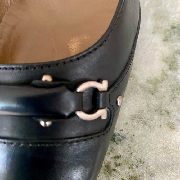 Ferragamo Shoes - Picture 3 of 7
